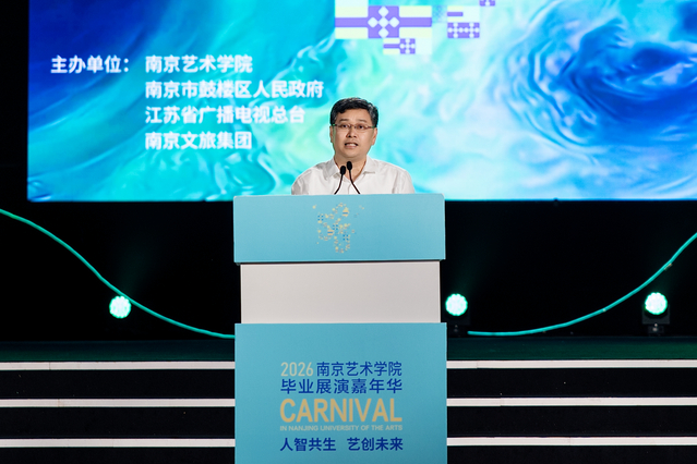 董涵.jpg