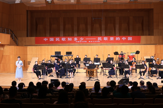 1.大合影.JPG